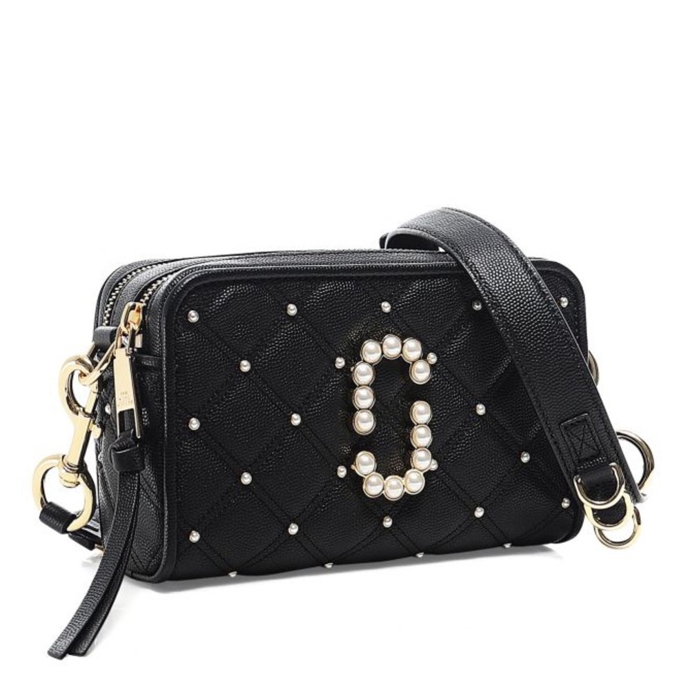 ISO Marc Jacobs Pearl Snapshot